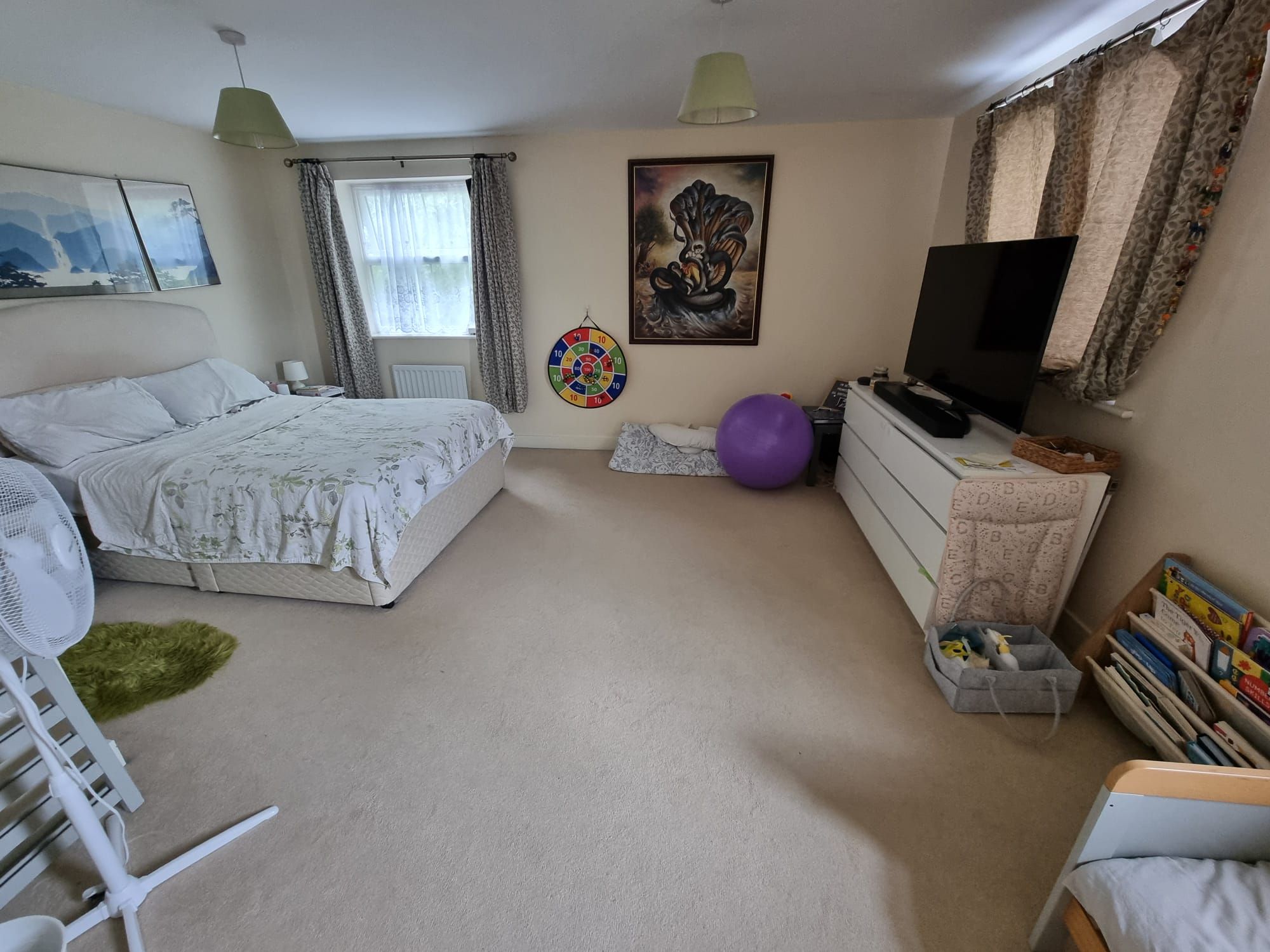 4 bedroom end terraced house For Sale in Leicester - Photograph 9.