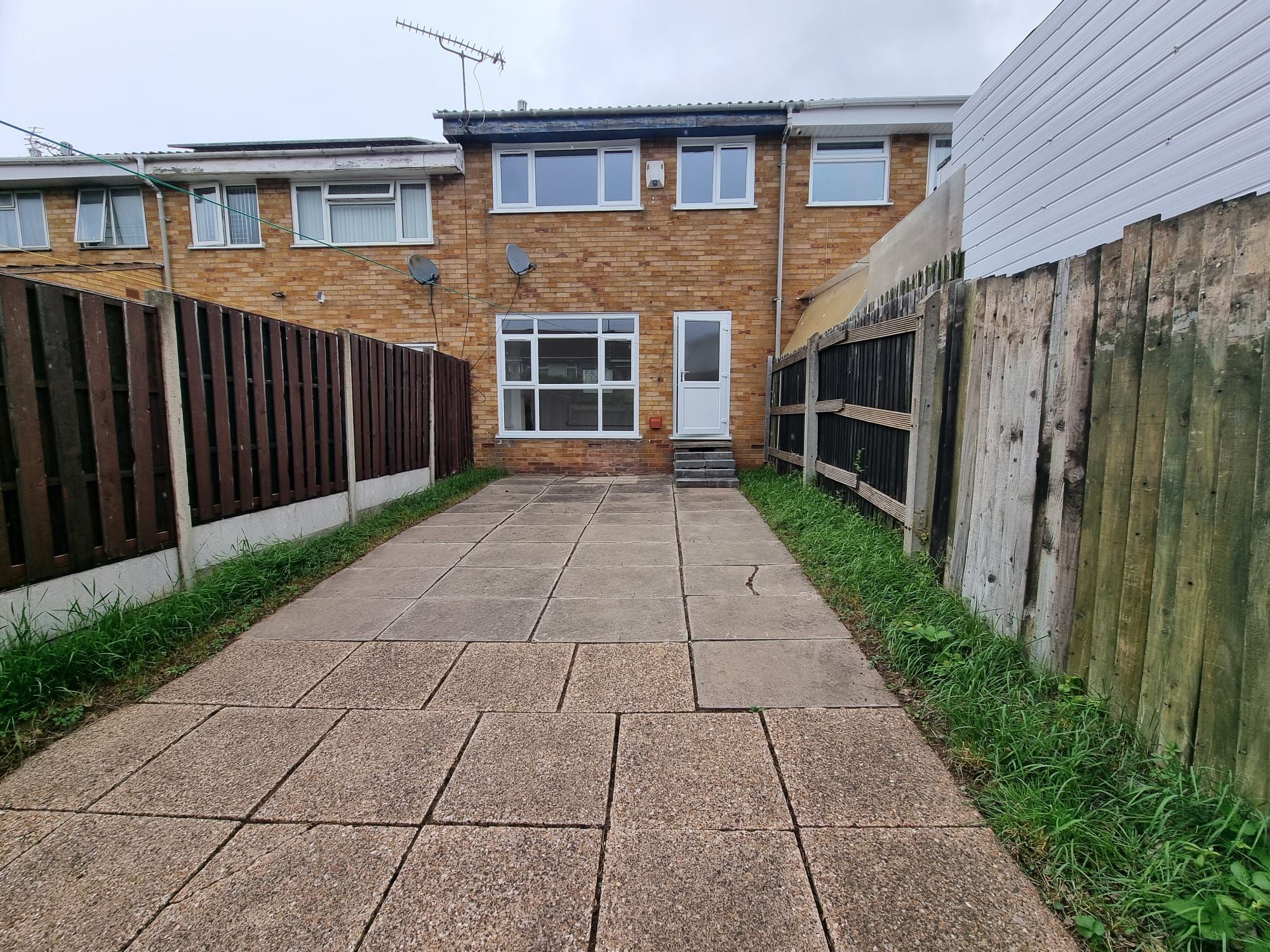 3 bedroom town house For Sale in Leicester - Photograph 9.