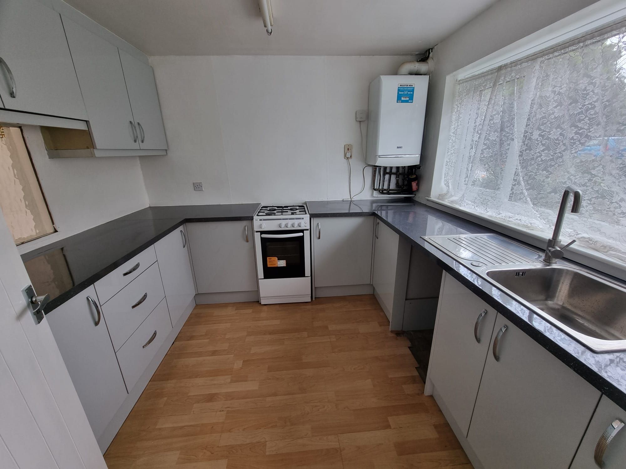 3 bedroom town house For Sale in Leicester - Photograph 4.