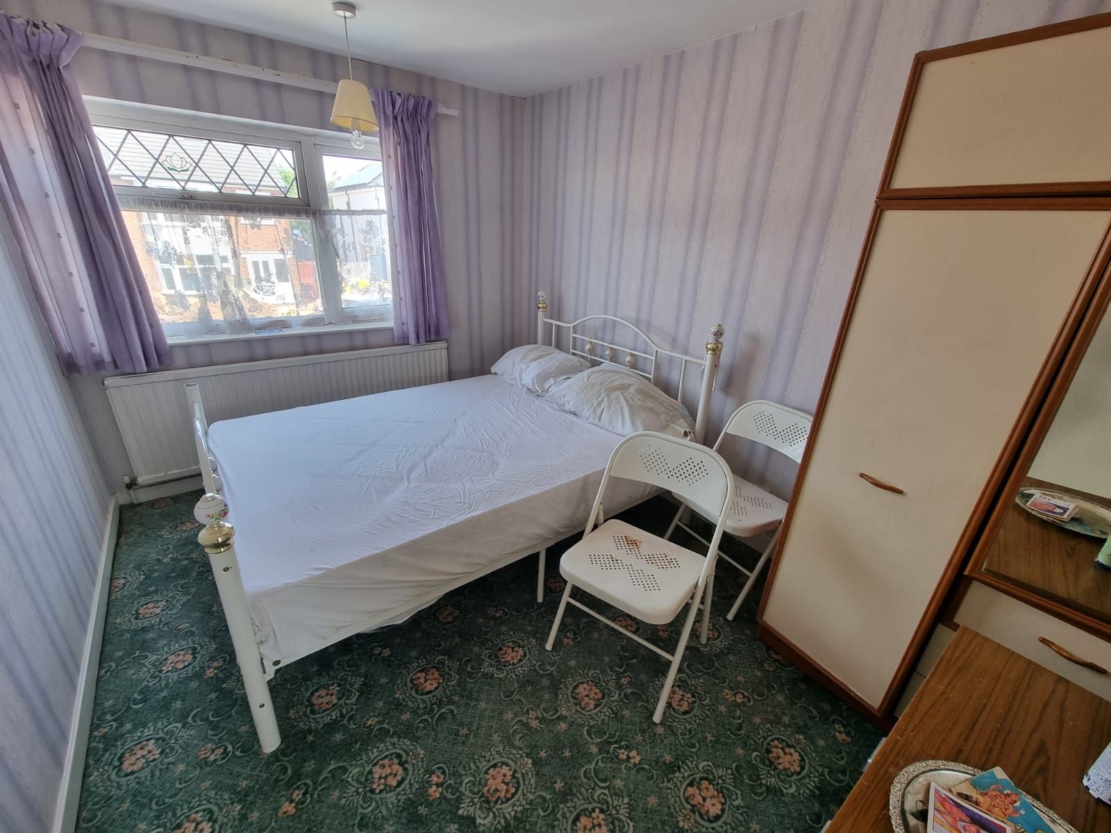 5 bedroom semi-detached house For Sale in Leicester - Photograph 11.