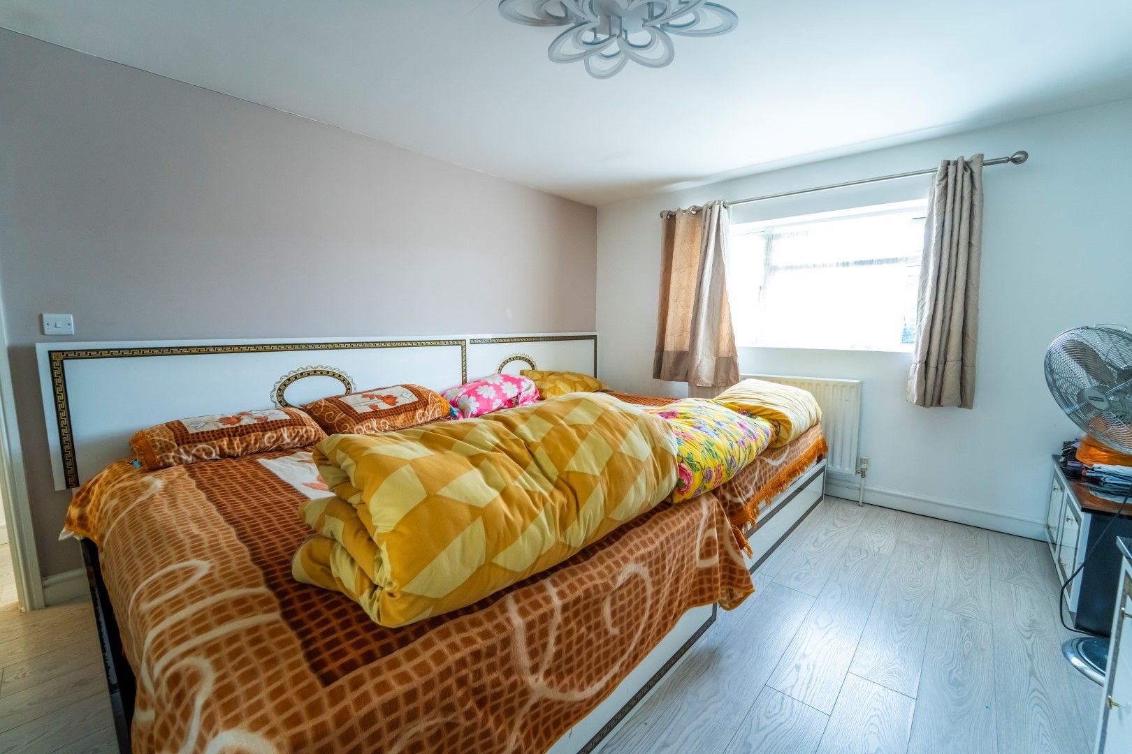 8 bedroom semi-detached house For Sale in Leicester - Photograph 26.