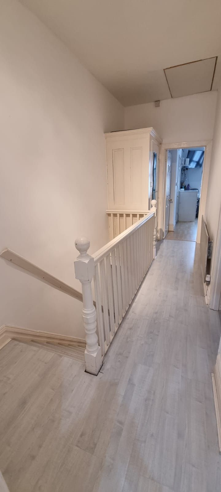 3 bedroom mid terraced house For Sale in Leicester - Photograph 11.