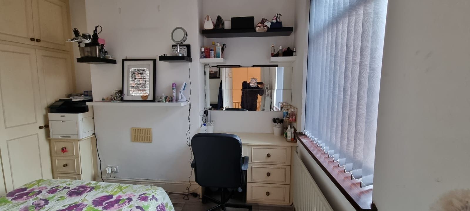 3 bedroom mid terraced house For Sale in Leicester - Photograph 14.