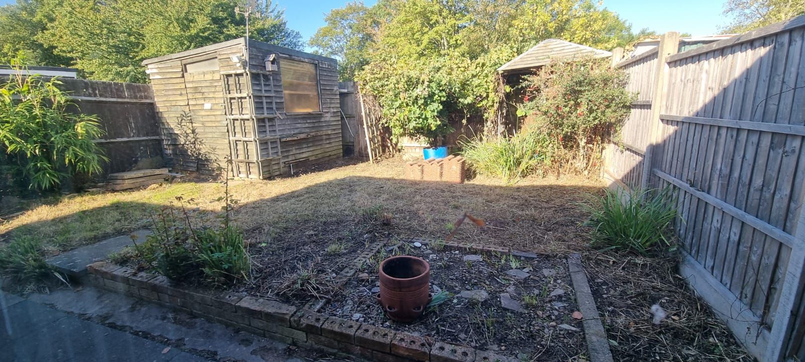 2 bedroom semi-detached bungalow To Let in Leicester - Photograph 8.