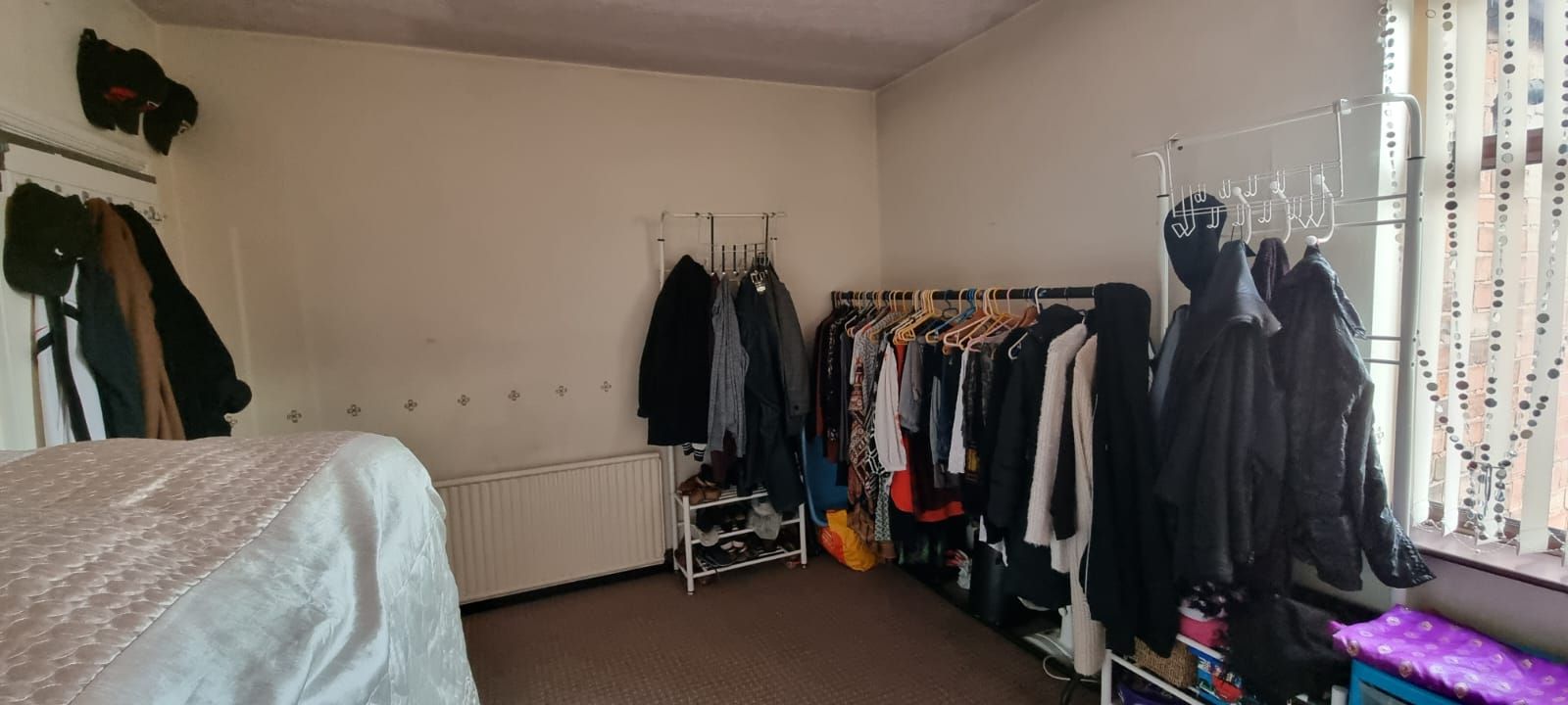 4 bedroom semi-detached house For Sale in Leicester - Photograph 18.