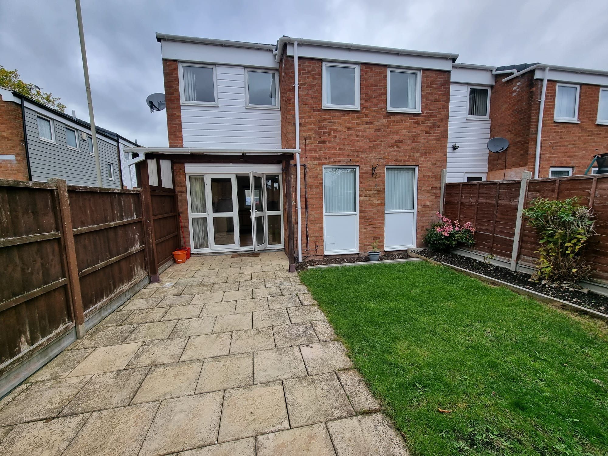 3 bedroom town house For Sale in Leicester - Photograph 11.