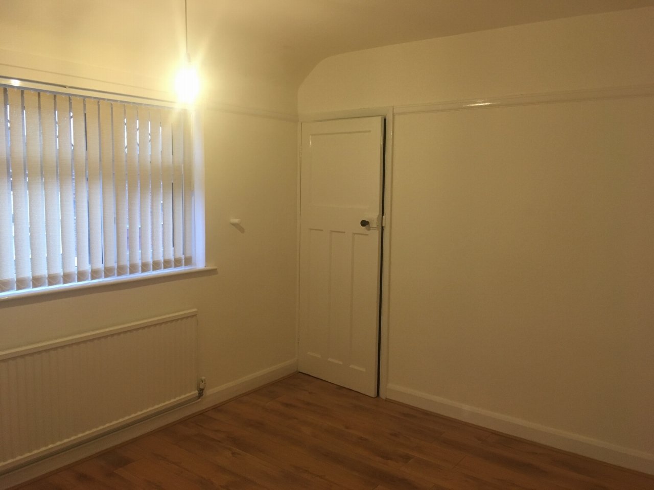 2 bedroom mid terraced house To Let in Leicester - Photograph 7.