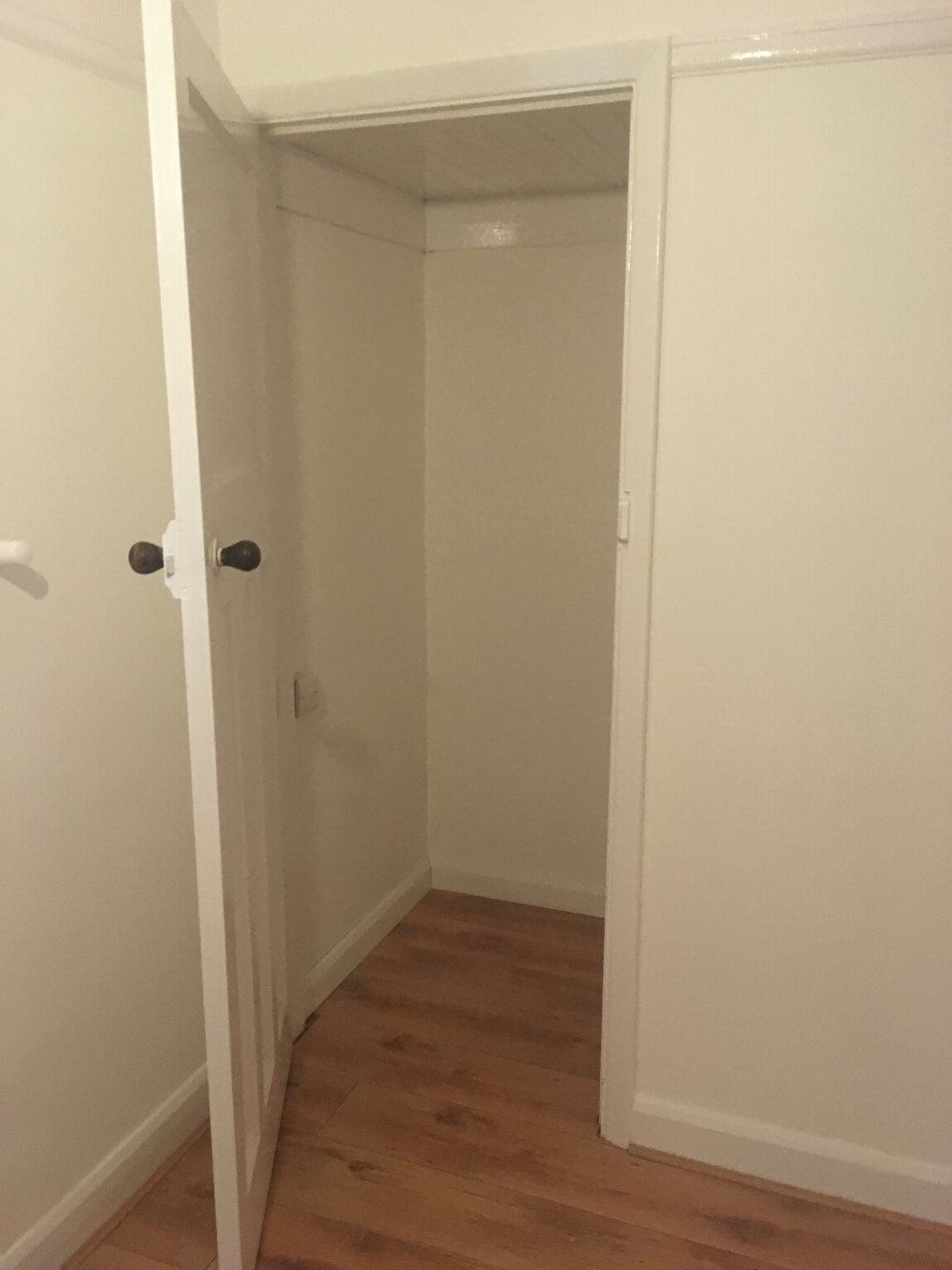 2 bedroom mid terraced house To Let in Leicester - Photograph 8.