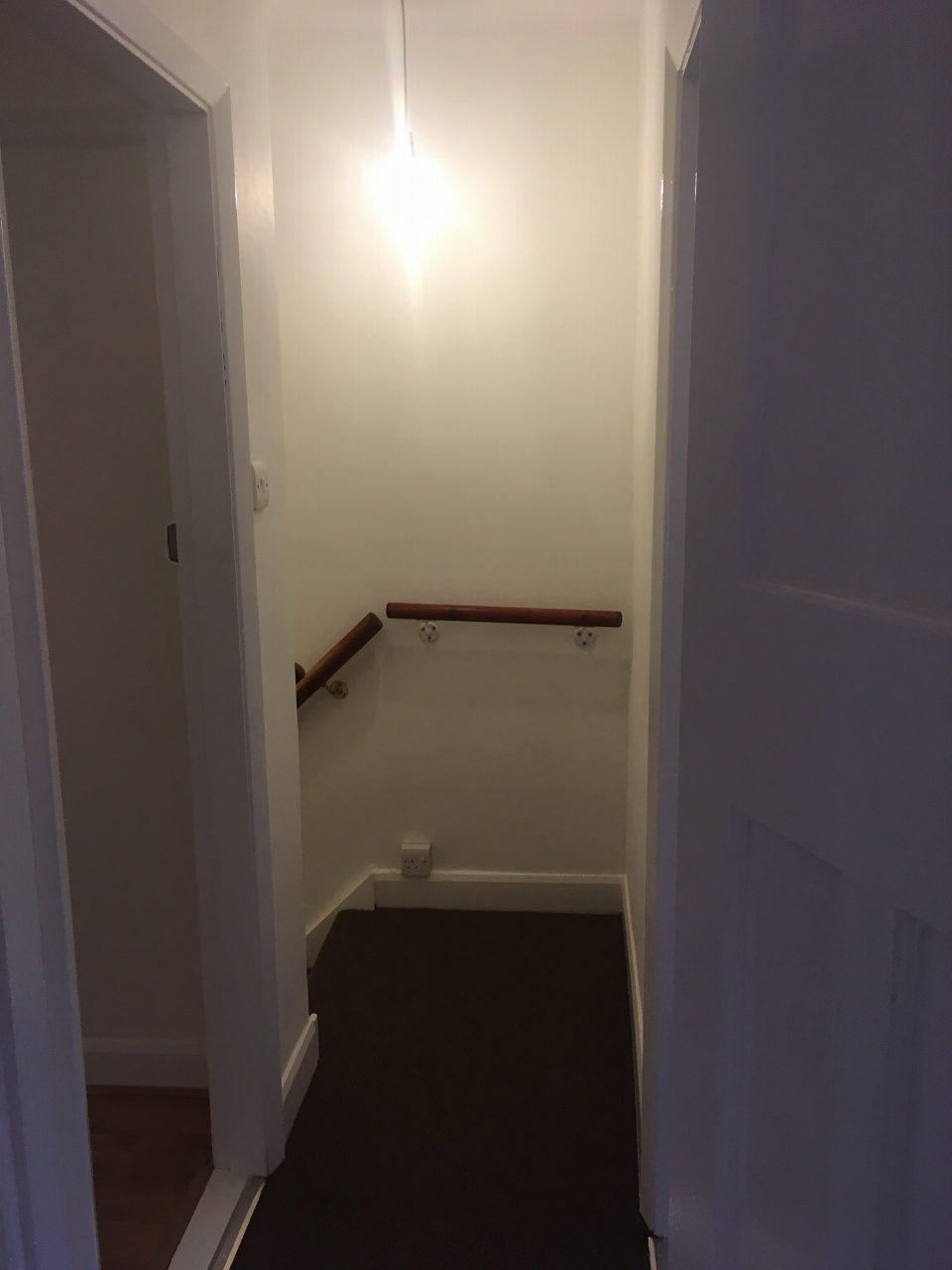2 bedroom mid terraced house To Let in Leicester - Photograph 9.