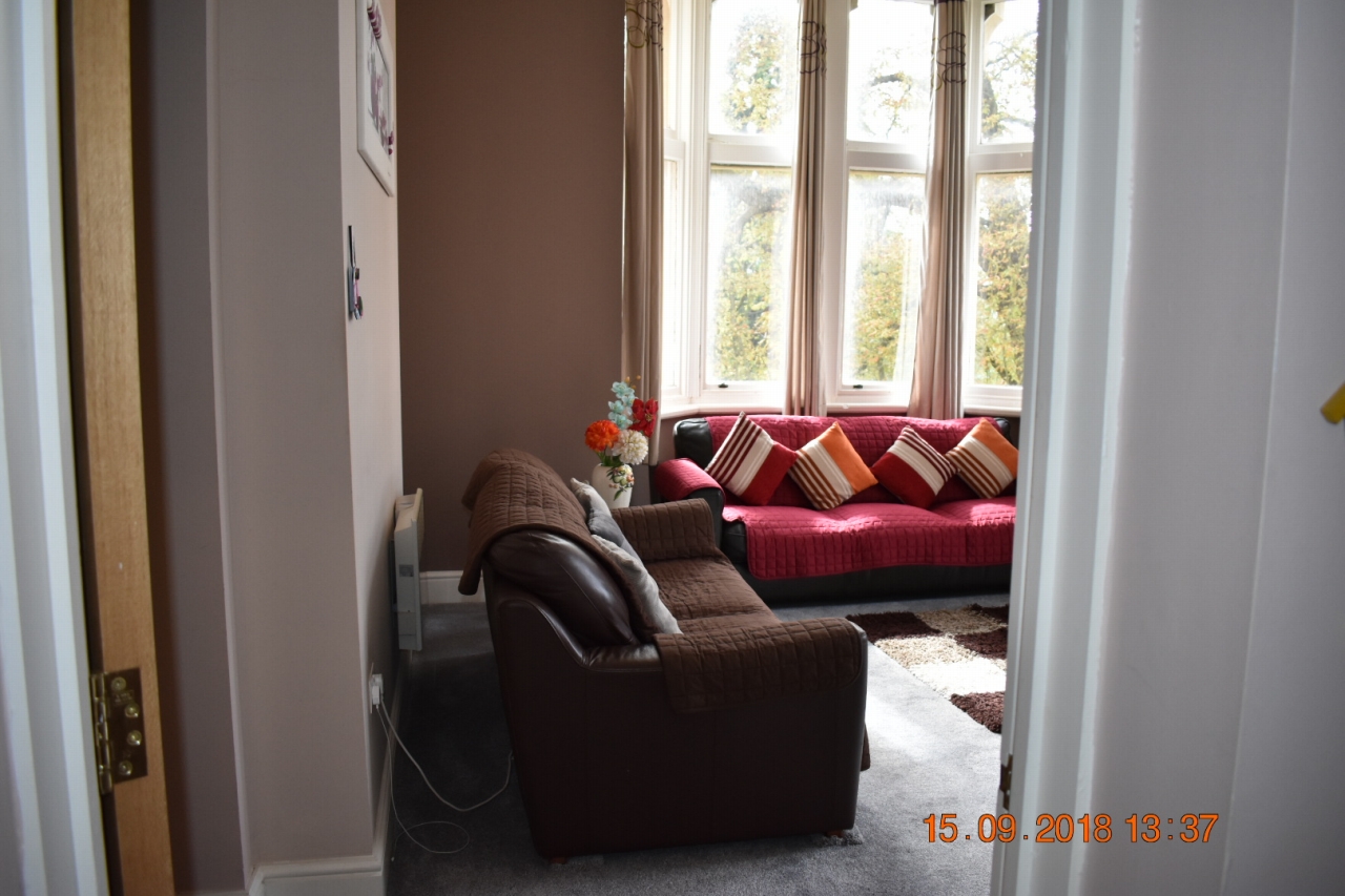 2 bedroom apartment flat/apartment SSTC in Leicester - Photograph 6.