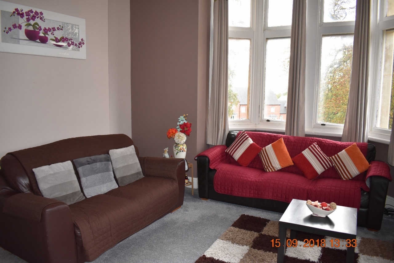 2 bedroom apartment flat/apartment SSTC in Leicester - Photograph 7.