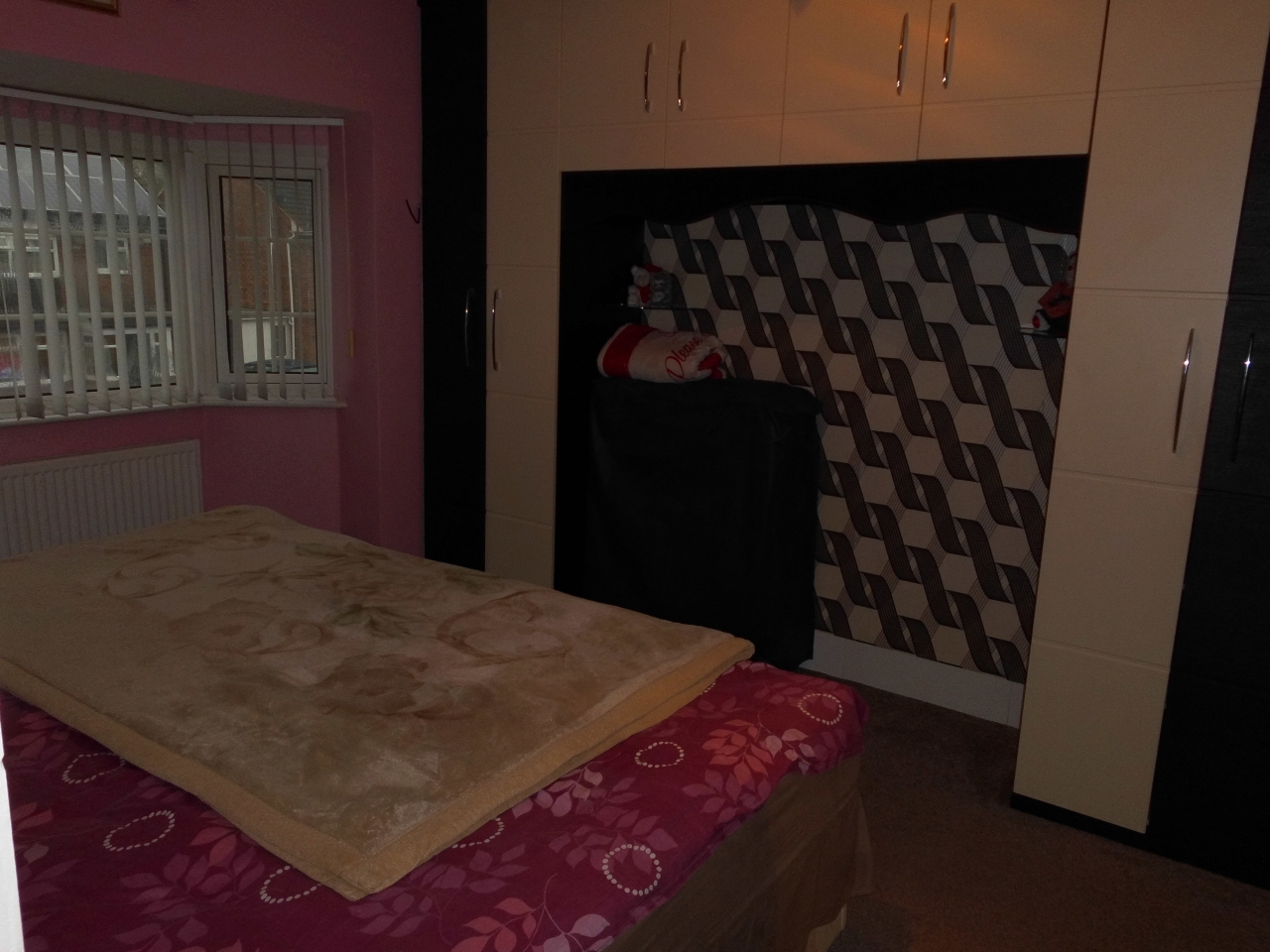 3 bedroom barn conversion house SSTC in Leicester - Photograph 6.