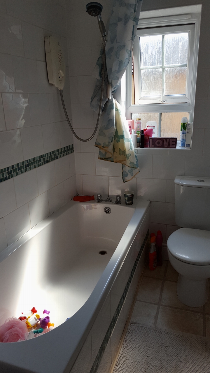 3 bedroom barn conversion house SSTC in Leicester - Photograph 11.