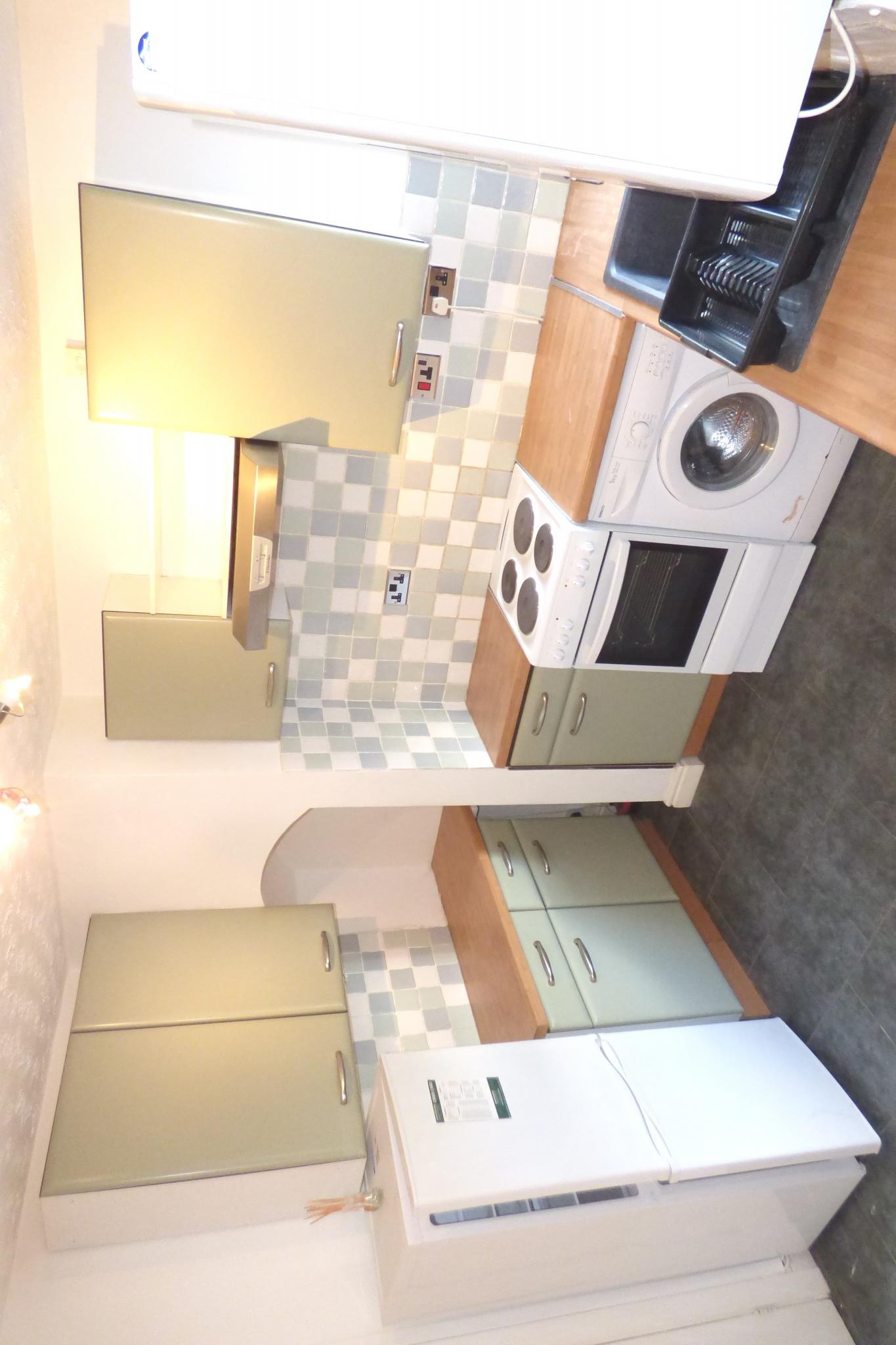 2 Bed Mid Terraced House For Sale - Photograph 4