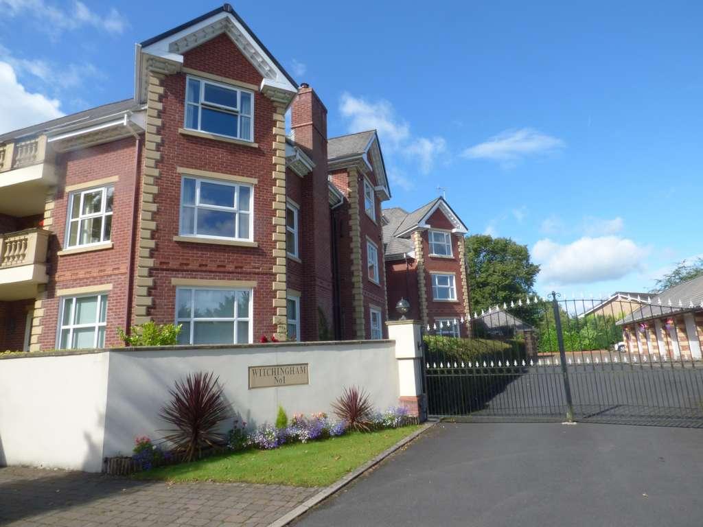 2 Bed Apartment Flat/apartment For Sale - Photograph 1