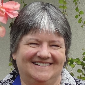 Photo of Julie Yelland