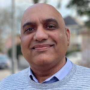 Photo of Farooq Choudhry