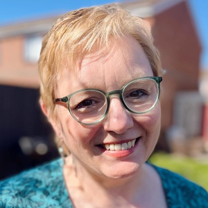Photo of Lis McLean