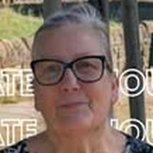 Photo of Julie Craig
