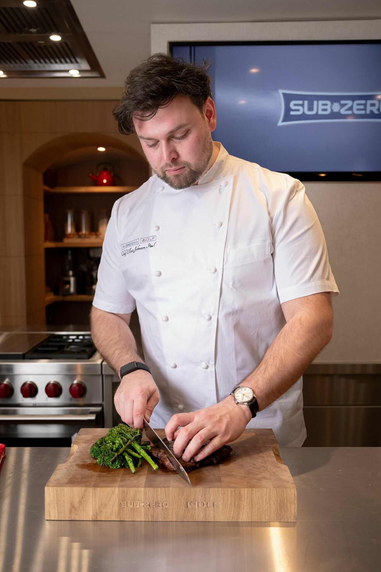 Elliot pic low res website