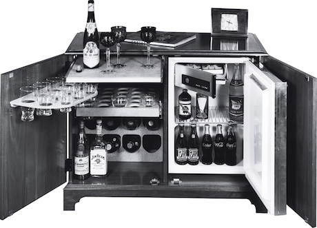 Refrigerated furniture