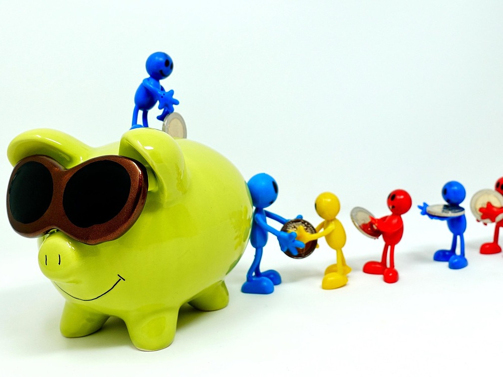Piggy Bank.jpg Piggy Bank.jpg