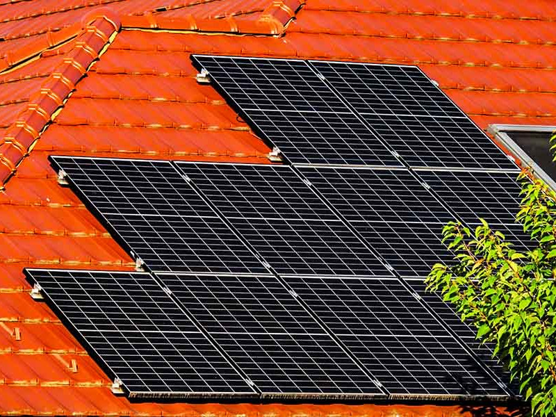 Solar panels 03.jpg