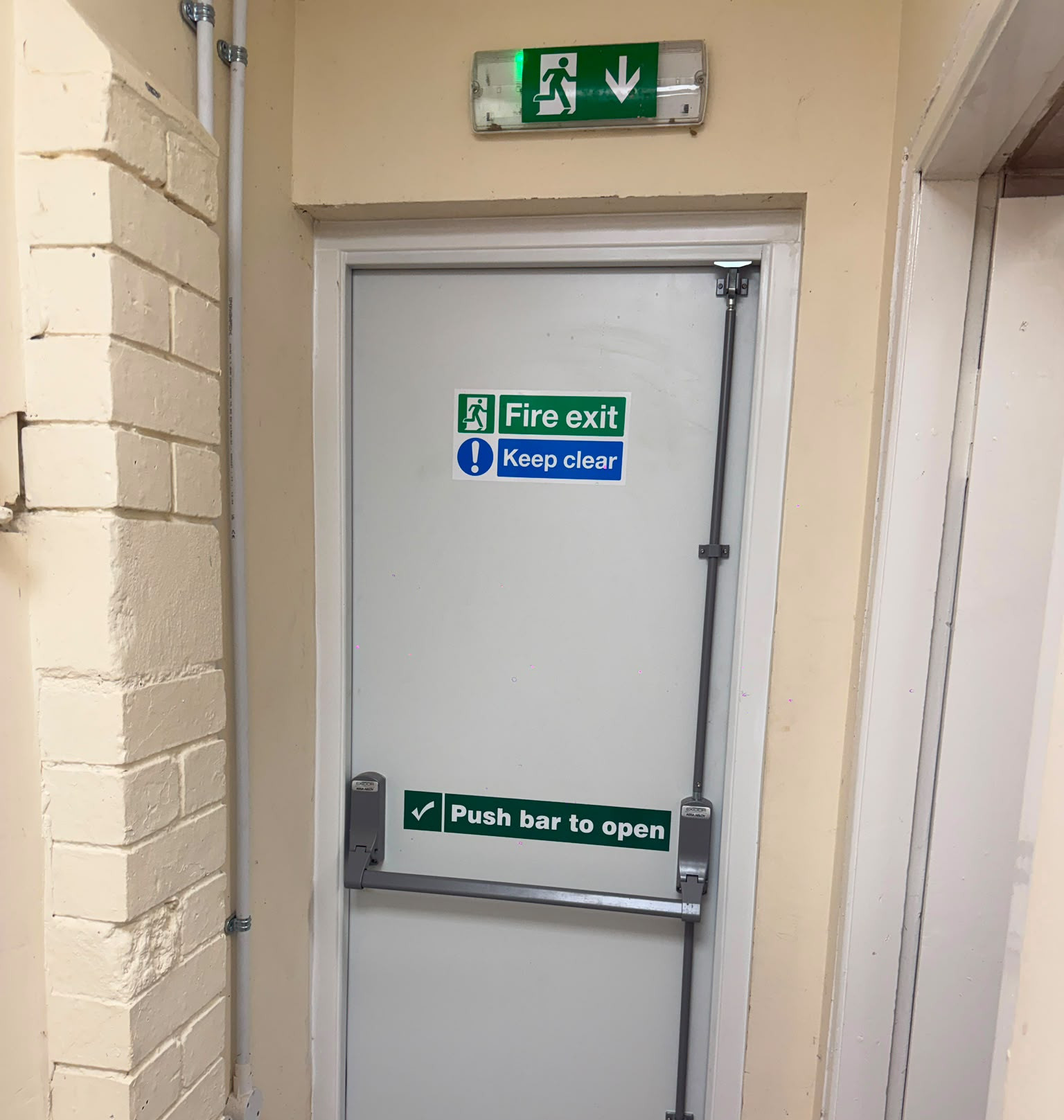 Fire door replacement for Nuneaton community charity