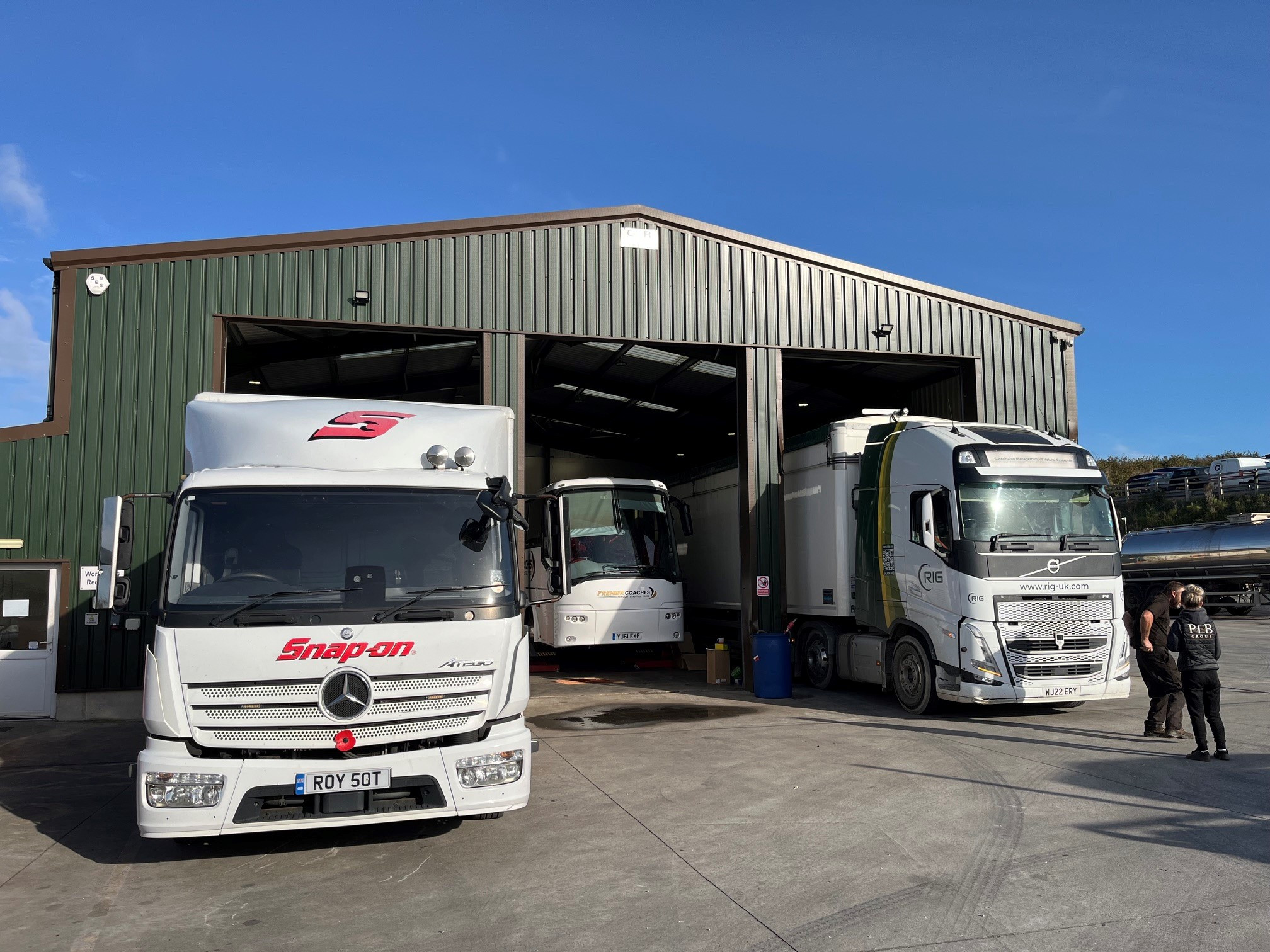 Workshop Forecourt Mitchell.jpg
