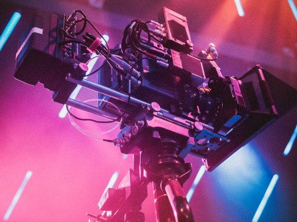 glasses-for-film-and-tv.jpeg glasses-for-film-and-tv.jpeg