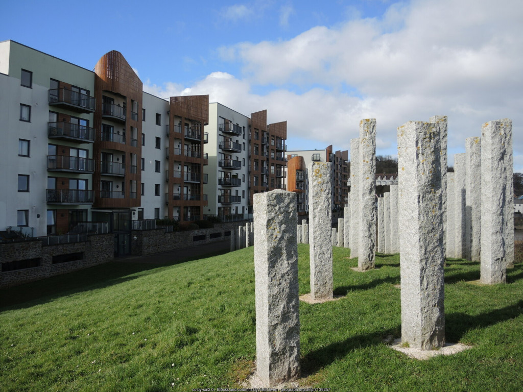 geograph-7139257-by-Neil-Owen.jpg geograph-7139257-by-Neil-Owen.jpg