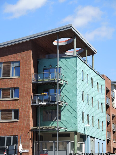 geograph-7233291-by-Neil-Owen (1).jpg