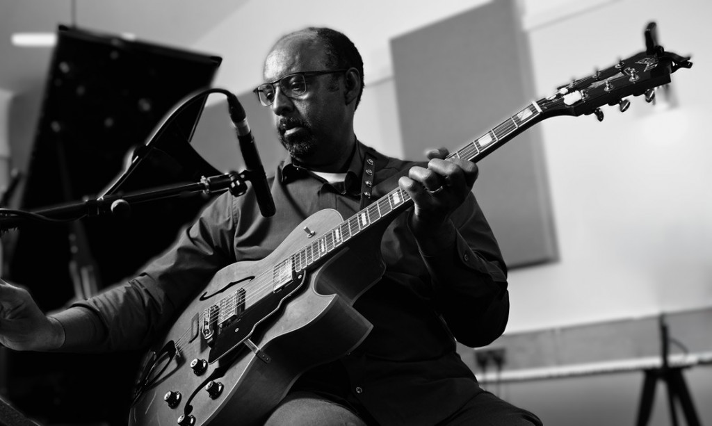 Ralf DeCambre - promo copy 2.jpg