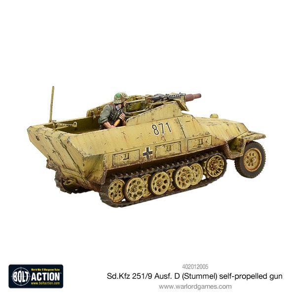 German Sd.Kfz 251/9 Ausf D Half Track "Stummel" 4