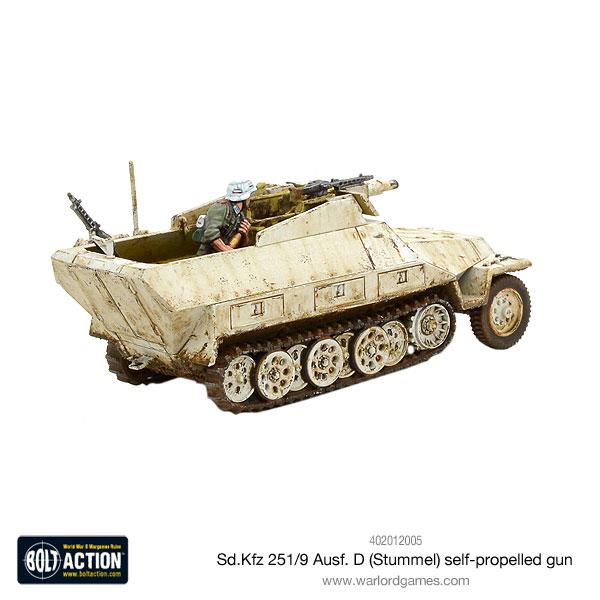 German Sd.Kfz 251/9 Ausf D Half Track "Stummel" 10