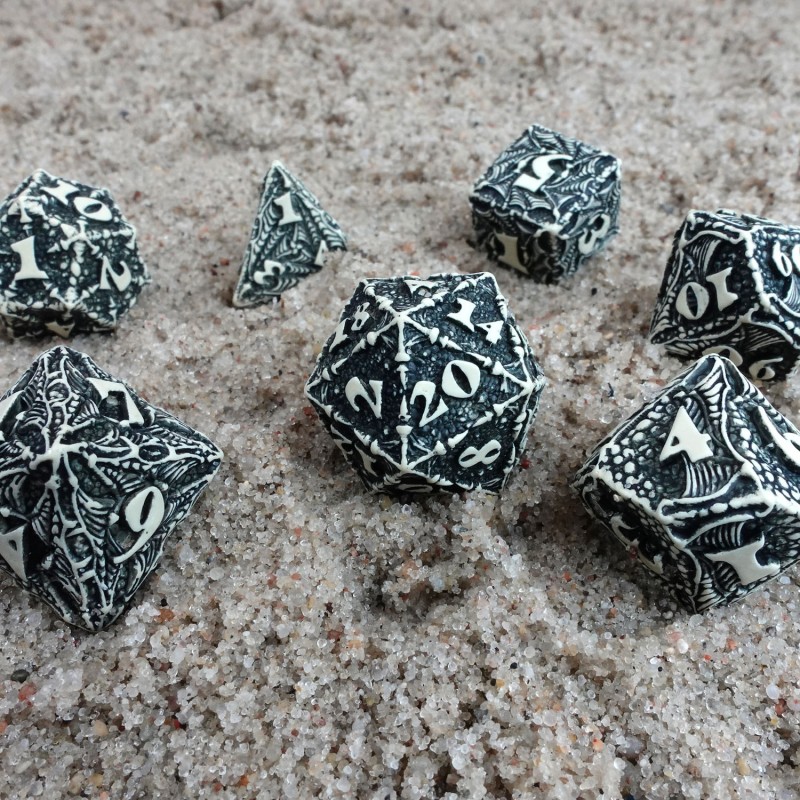 Dracopolis Dice Set - The Scandinavian Blackfang 4