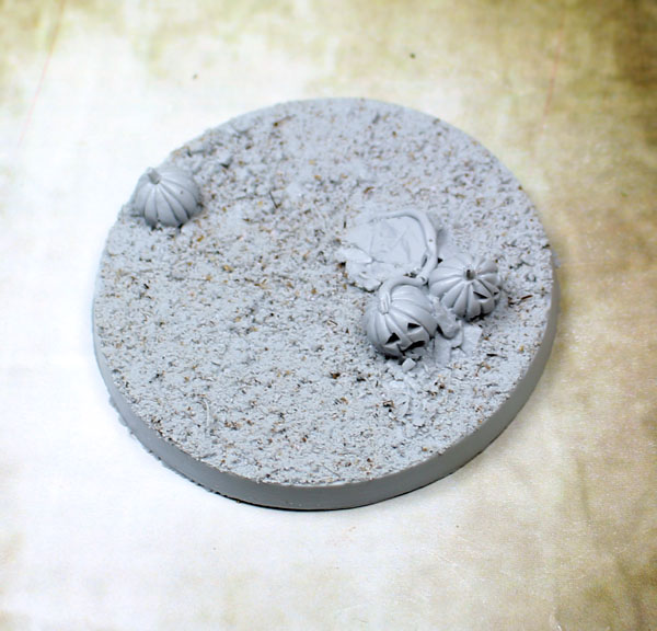 Bevelled Edge: 60mm Field of Screams 02 1