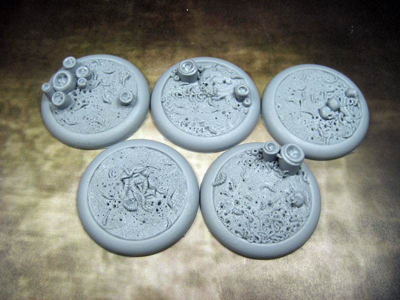 Round Lip: 40mm Creeping Infection 1