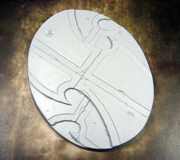 Bevelled Edge: Oval 95x120mm Alien Temple 1