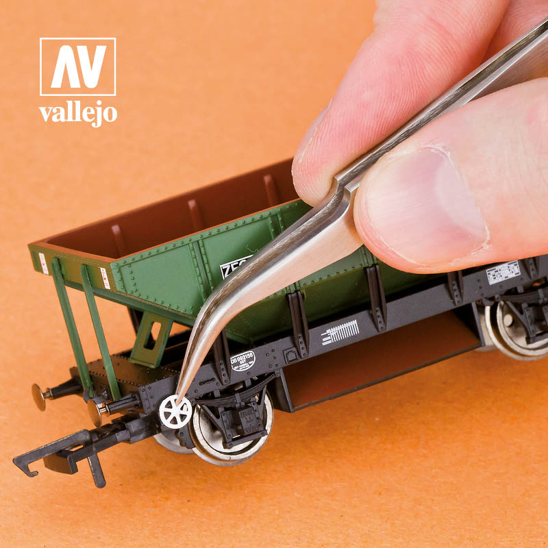 AV Vallejo Tools - #7 Stainless Steel Tweezers 2