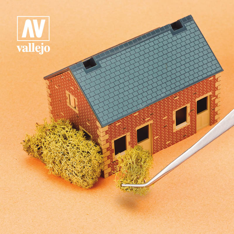 AV Vallejo Tools - Strong Curved S/Steel Tweezers 175mm 2