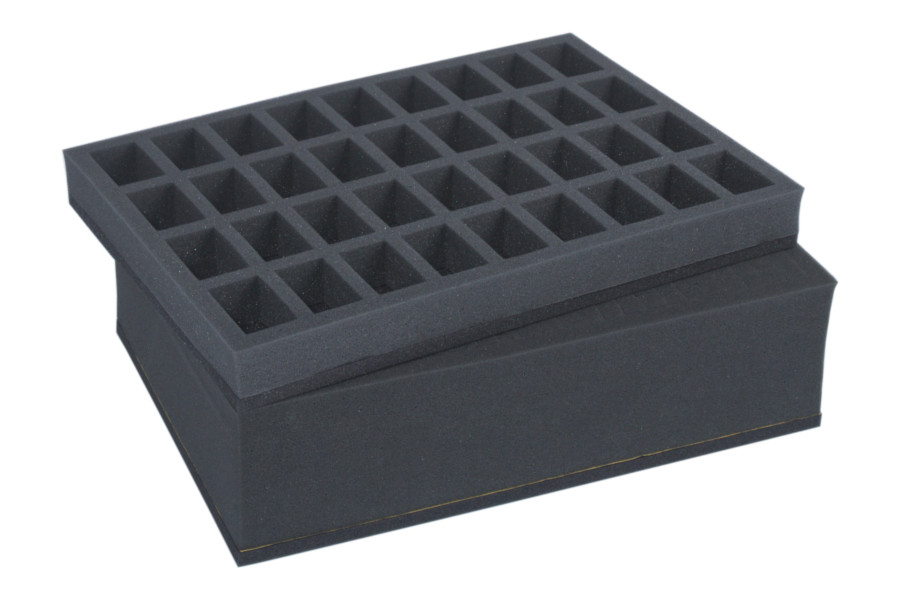 Combi BOX with 100mm deep raster foam tray and foam tray for 36 miniatures on 32mm bases 2