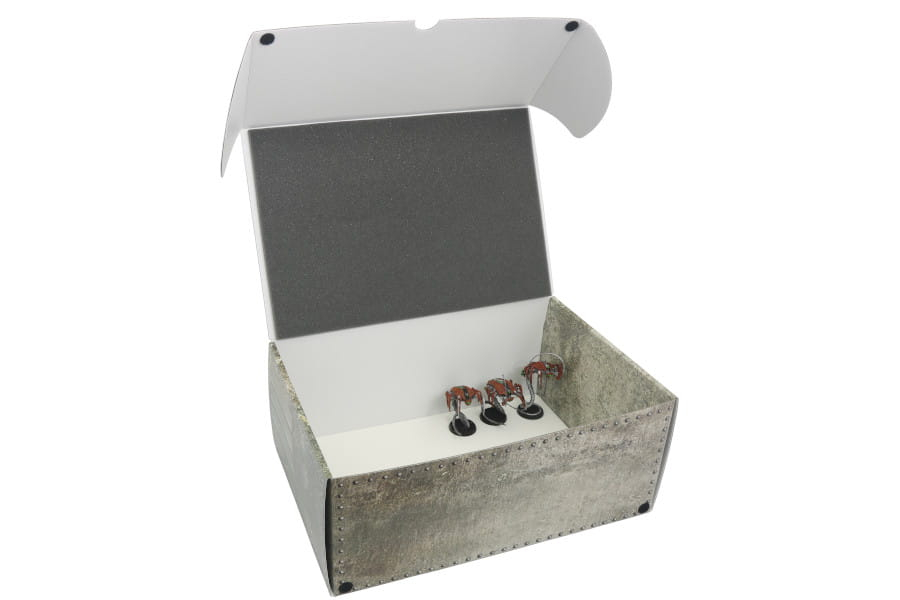Full-size Mega Box for magnetically-based miniatures + metal plate on the inside rear side of the box 2