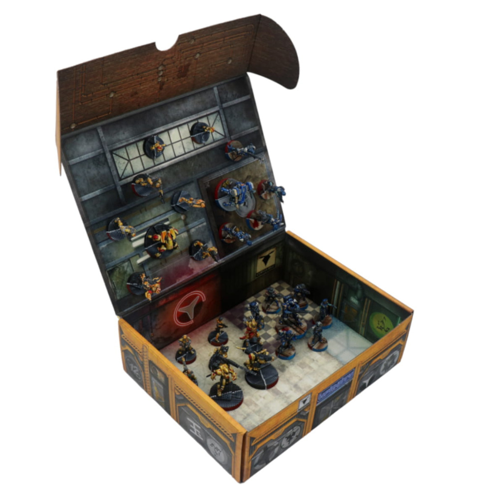 Infinity Action Box With Additional Metal Plate At The Inside Lid 1