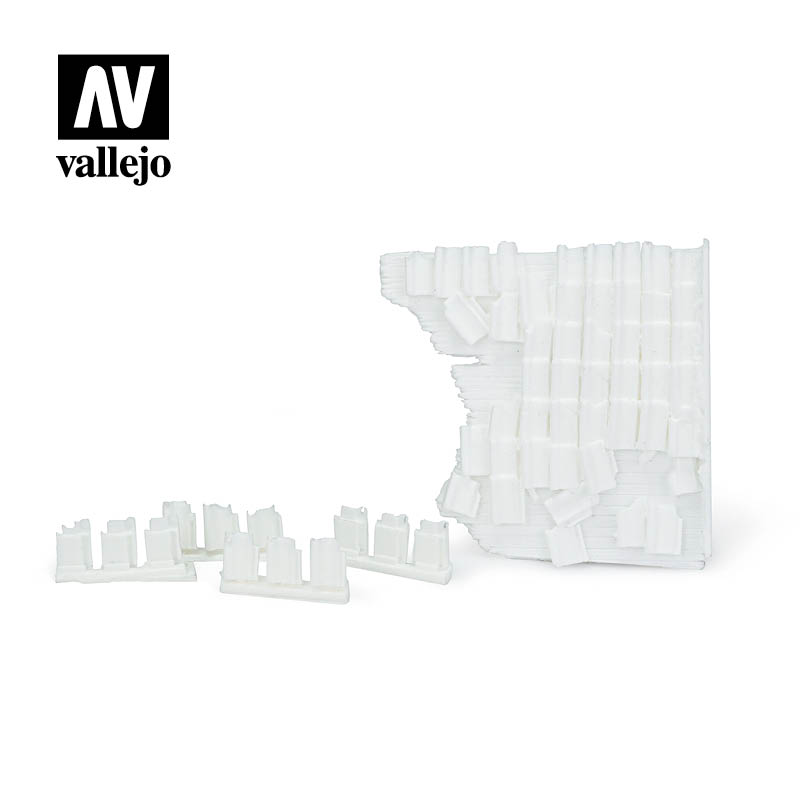 Vallejo Scenics - 1:35 Damaged Roof Section & Tiles 2