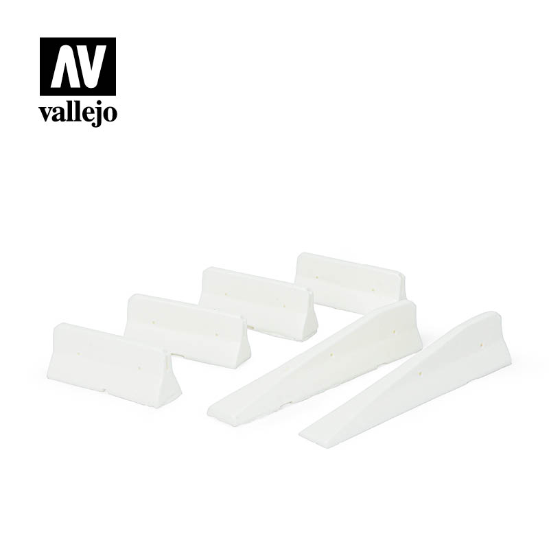 Vallejo Scenics - 1:35 Urban Concrete Barriers 2