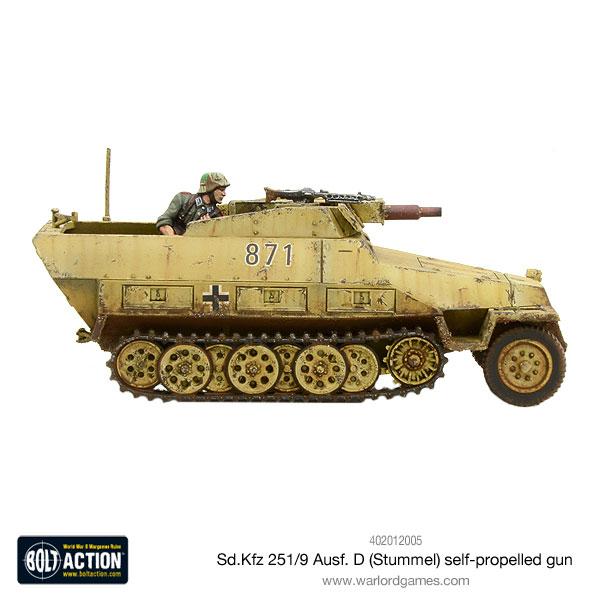 German Sd.Kfz 251/9 Ausf D Half Track "Stummel" 3