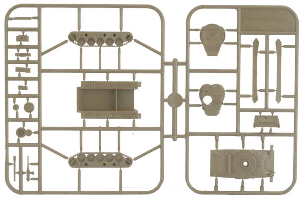 M24 Chaffee Tank Platoon (x5 Plastic Vehicles) 7