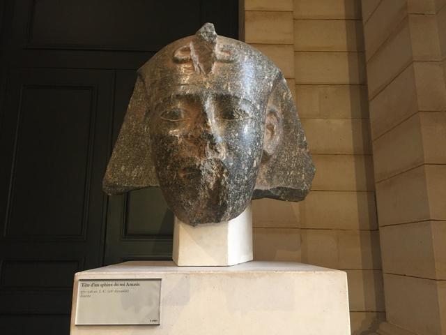 Louvre