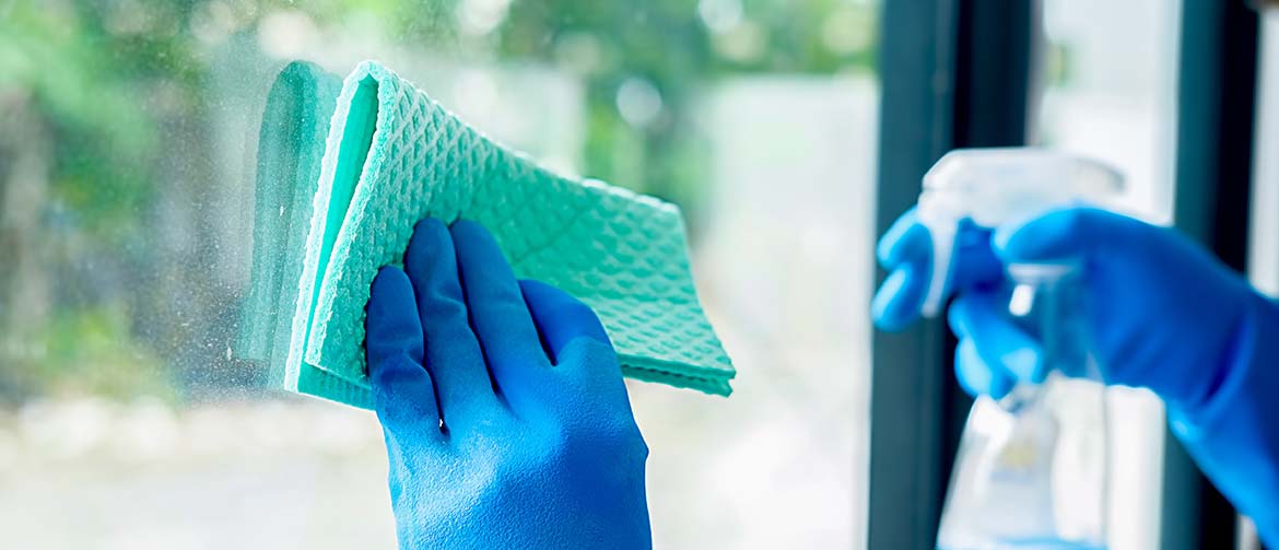 Cleaning Contractor Insurance - Tradesman Insurance 4U